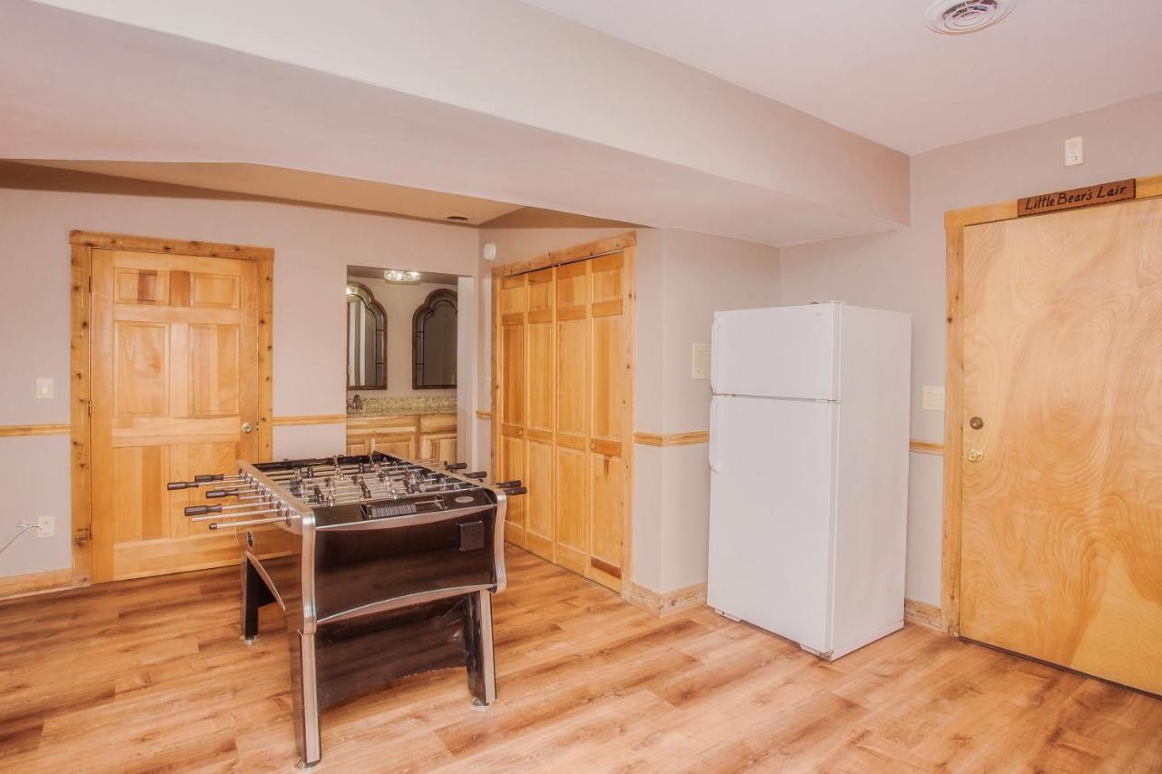 Smoky Bear Lodge With Guest House, Hot Tub, 1089 Free Tickets Each Paid Day, Dollywood And More Севьервилл Экстерьер фото